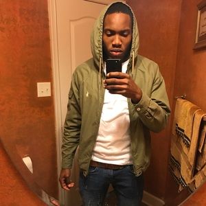 Meet your Posher, Vernon